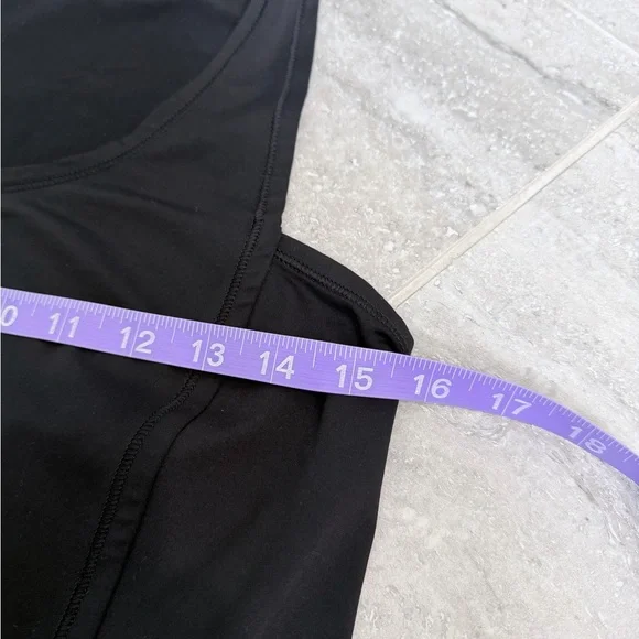 Lululemon Black Yoga Tank Open Lattice Back Athletic Top Women’s Size 6 - Picture 9 of 13